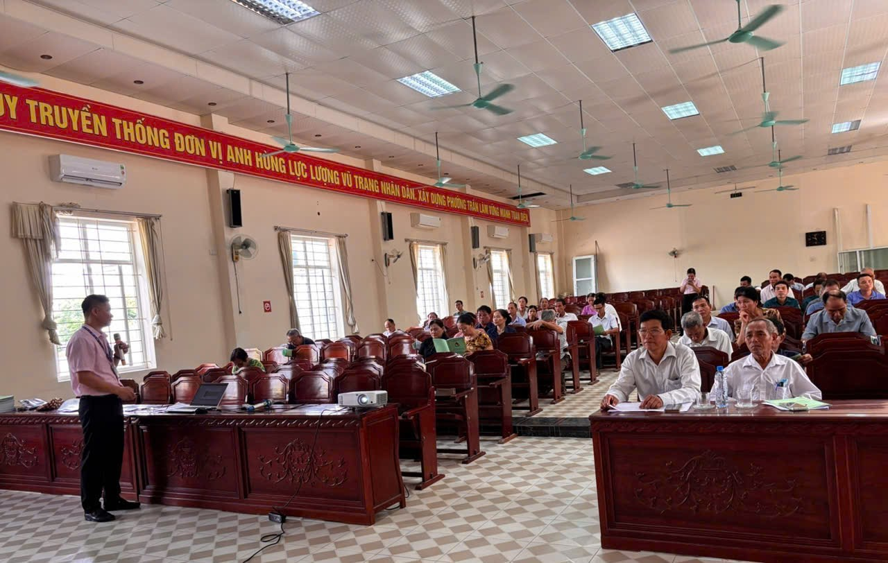 Phòng giao dịch NHCSXH Thái Bình tổ chức tập huấn nghiệp vụ tín dụng chính sách xã hội đến các Tổ trưởng Tổ dân phố thuộc địa bàn phường Trần Lãm.
