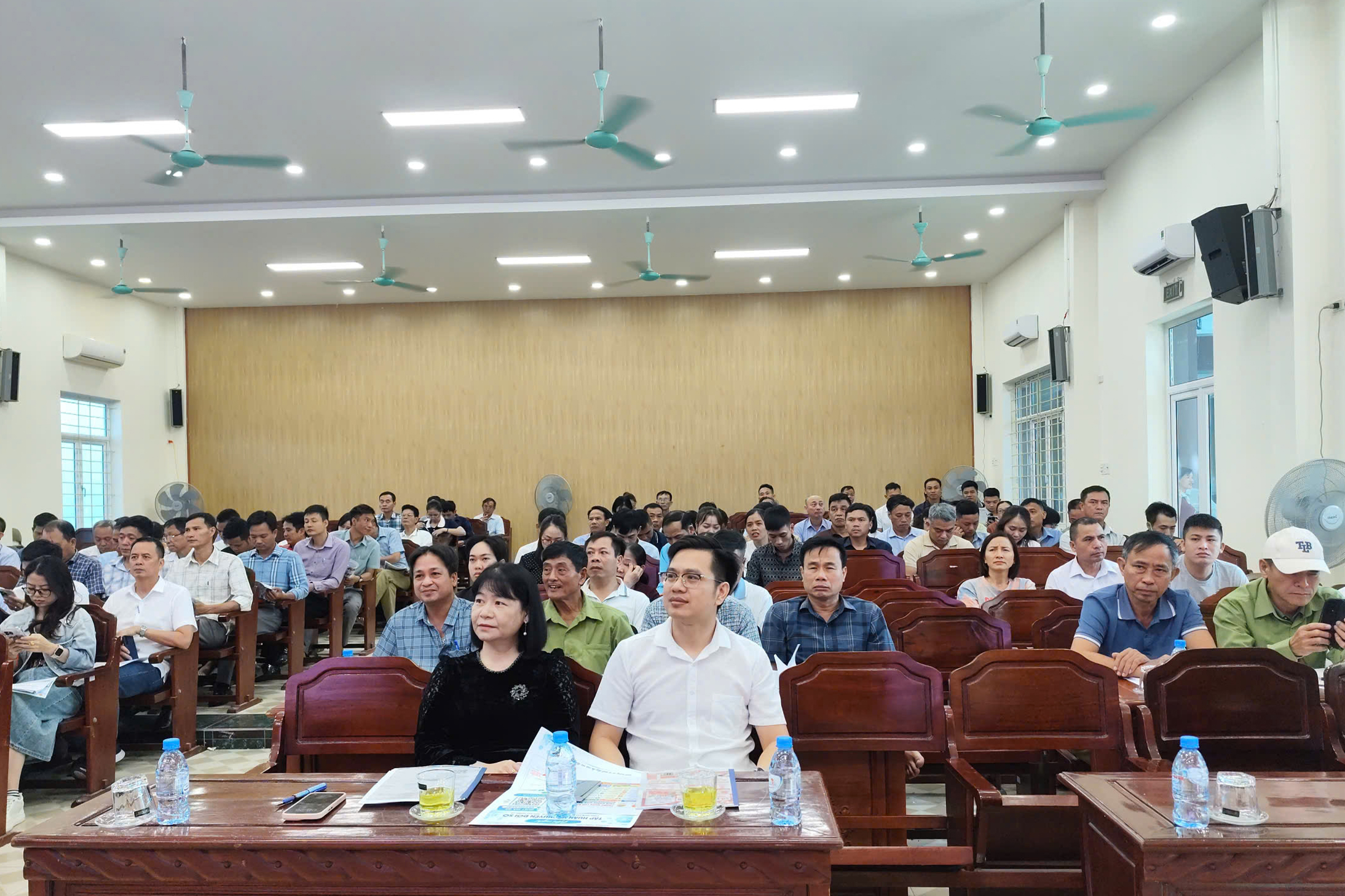 UBND phường Trần Lãm: Đưa kỹ năng số về gần dân, sát cơ sở